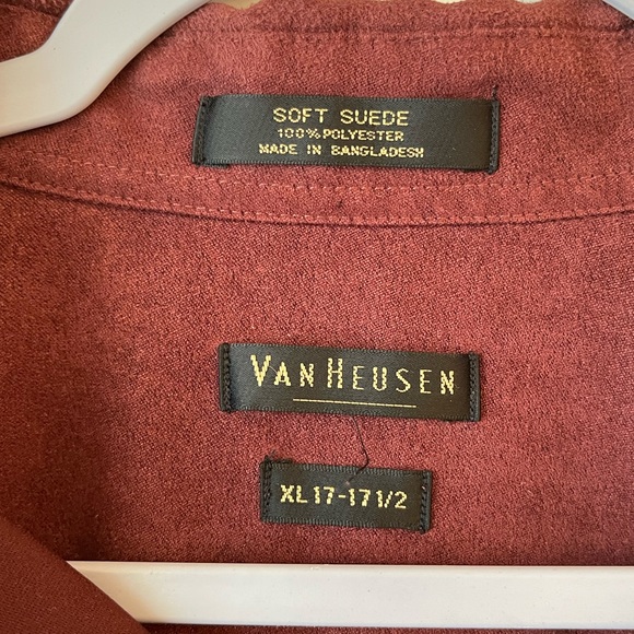 XL Soft Suede Maroon Button Up Shirt. Great condition. - Picture 2 of 2
